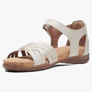 Clark’s Roseville Cove White Leather Sandal NWOT